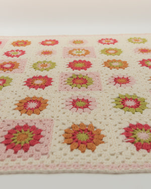 Sugar Bloom Blanket Kit - Crochet