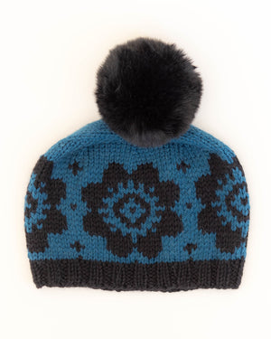 Zinnia Hat Knitting Kit