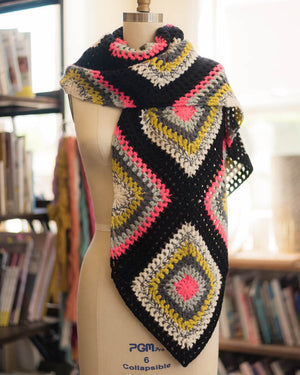 Granny Square Lite Wrap Crochet Kit