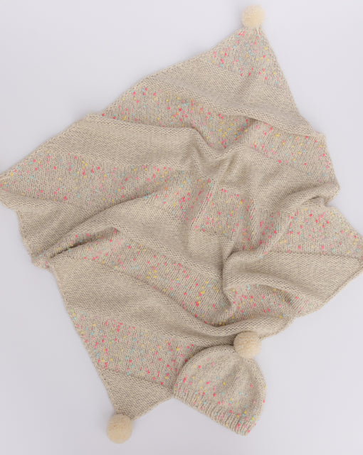 Tama Large Blanket & Baby Hat Knitting Kit